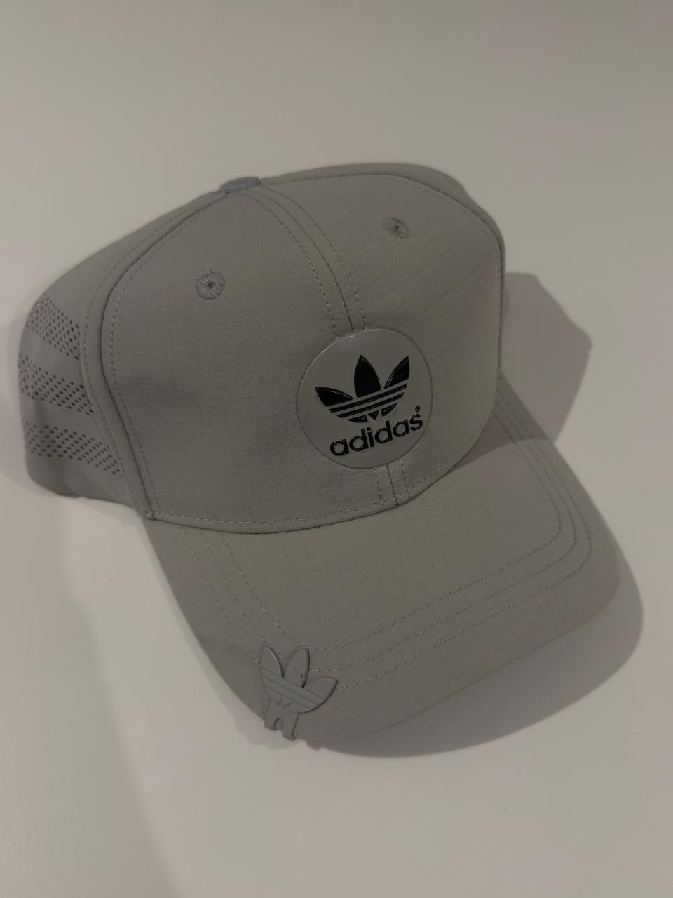 ADIDAS PERFORMANCE LOGO ORIGINALS