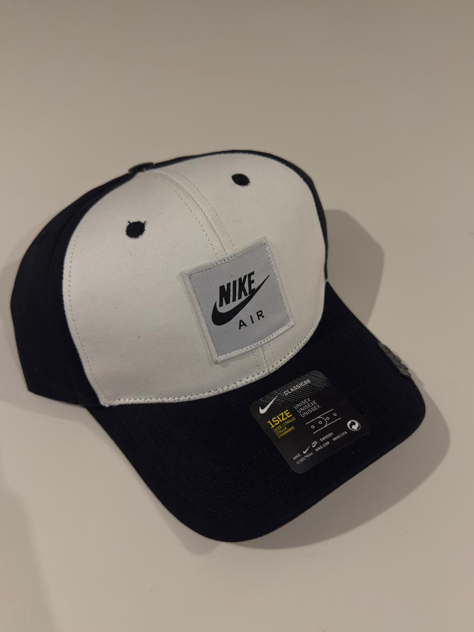 NIKE AIR CLASSIC 99 BLANCA - NEGRA