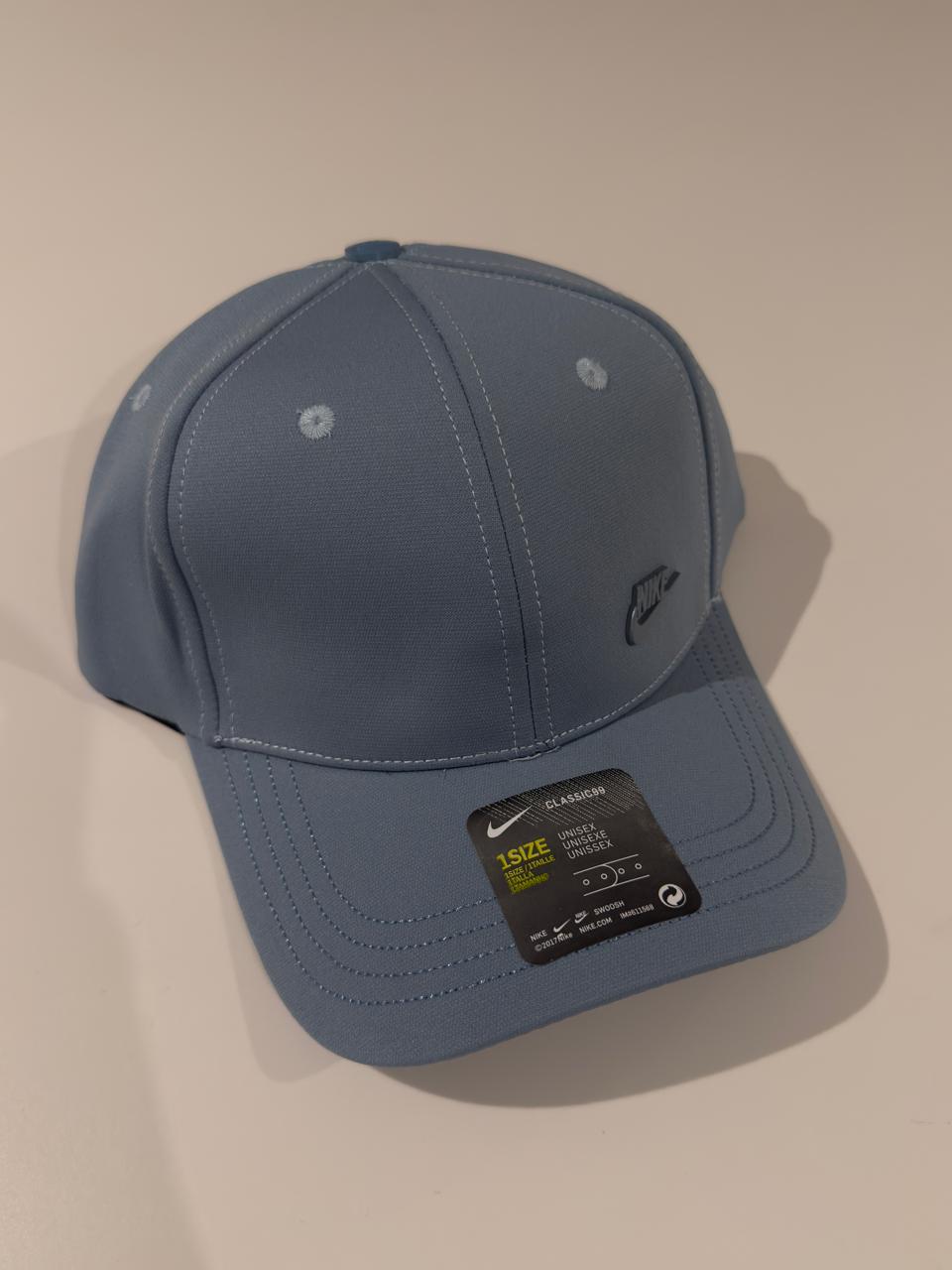 NIKE AERODINÁMICA CLÁSICA AZUL CLARO