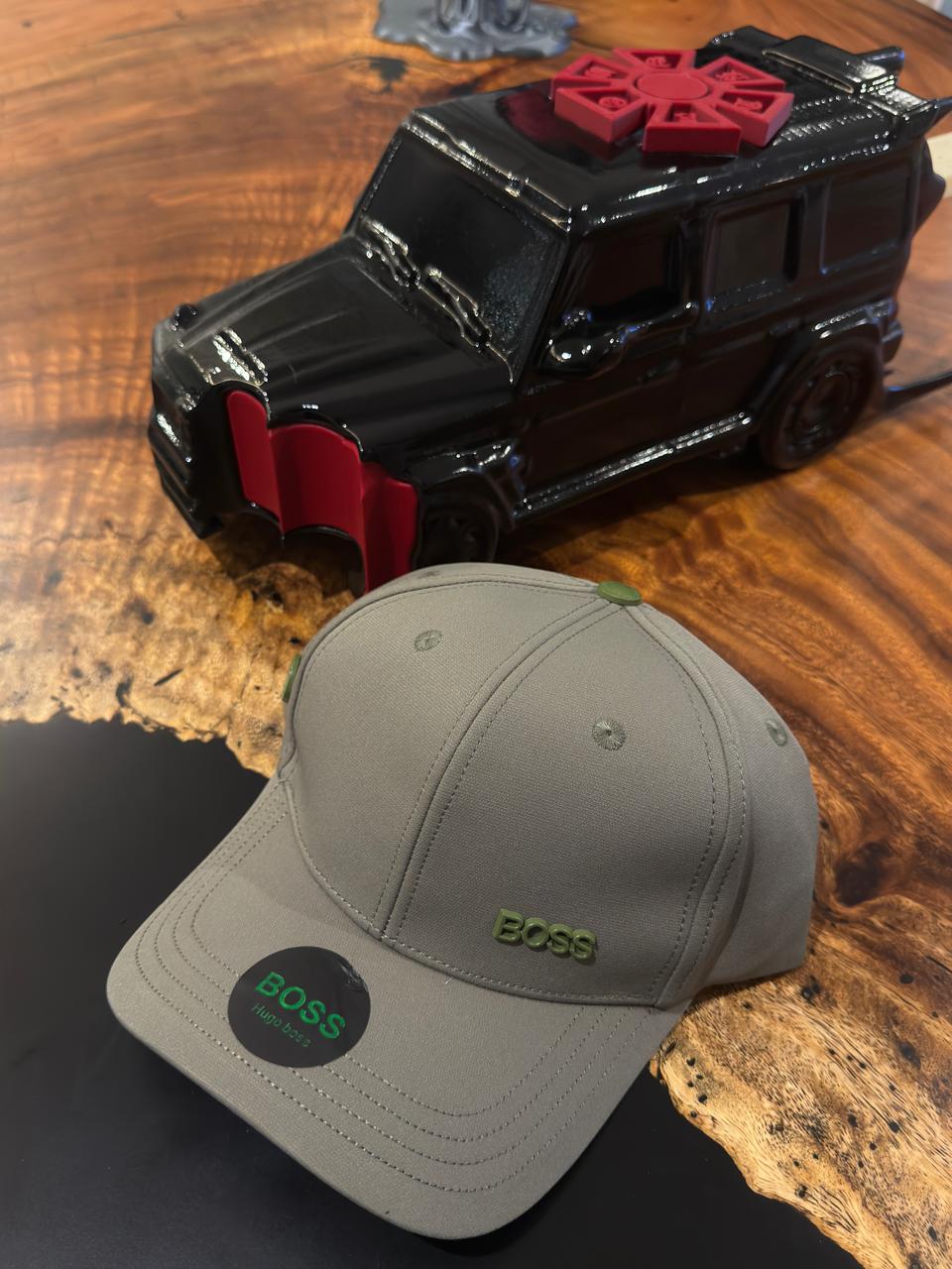 BOSS CLÁSICA LOGO MINIMALISTA VERDE ÁEREO