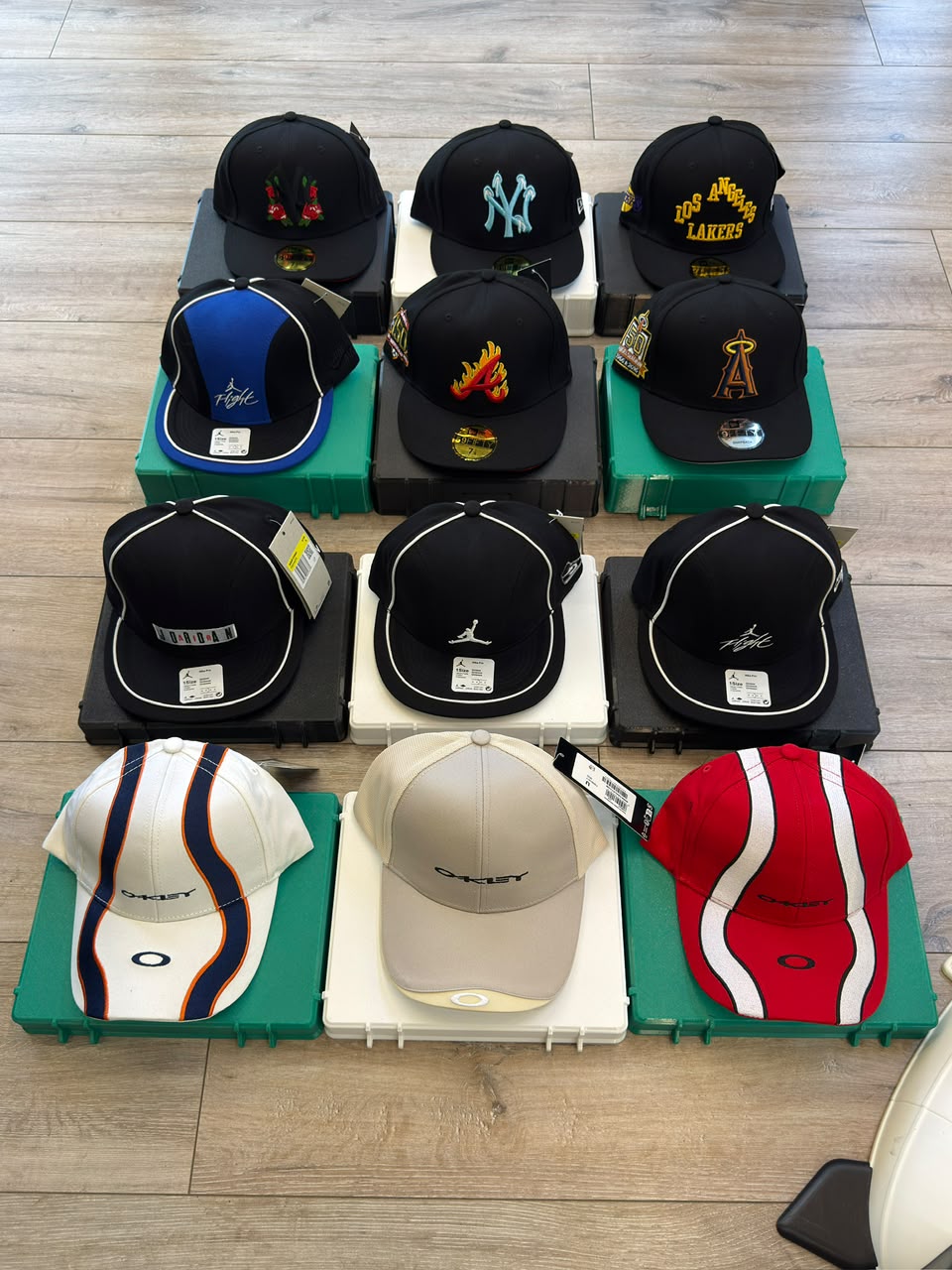COMBO X12 URBAN SPORT COLLECTION