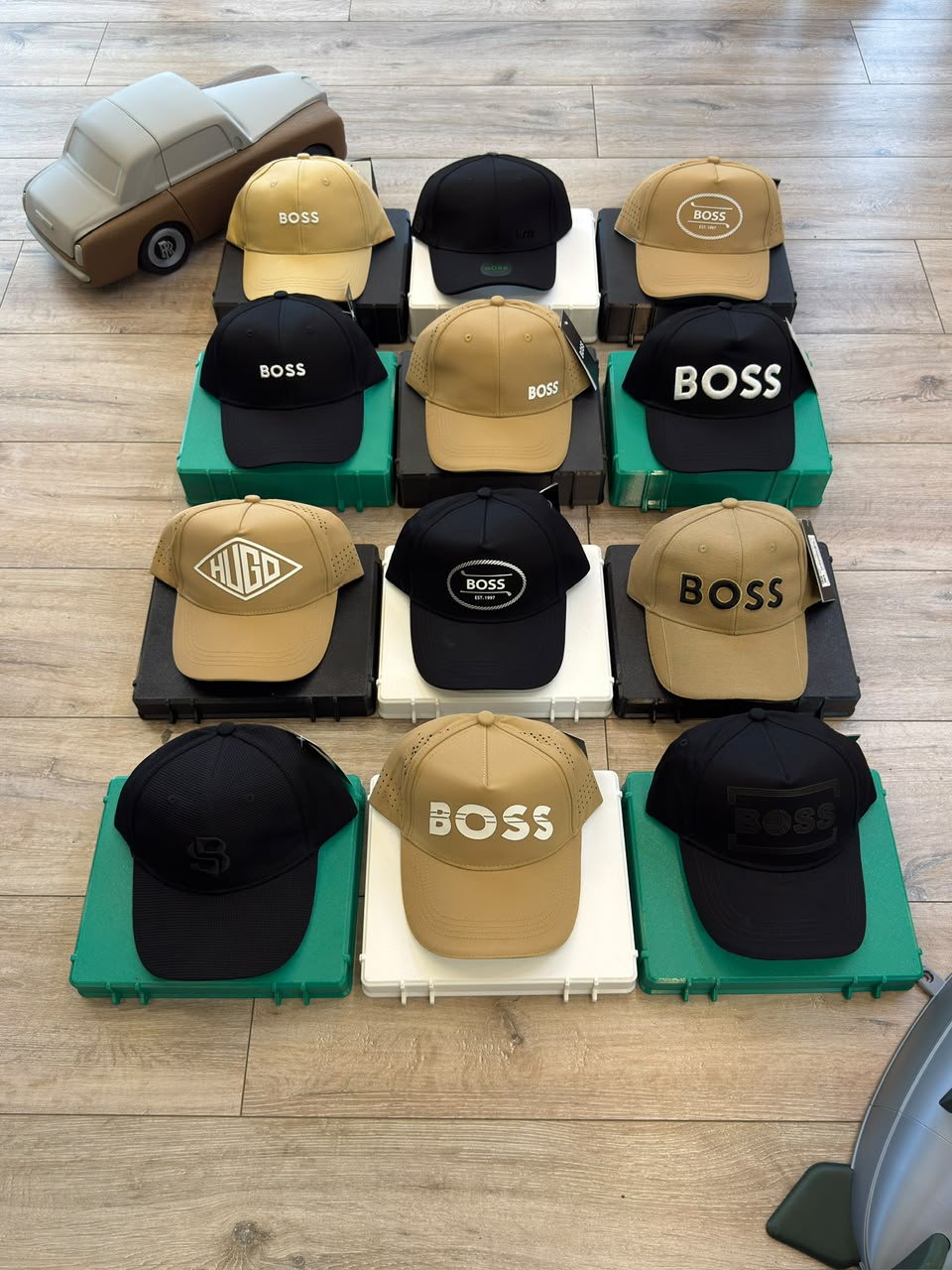COMBO X12 HUGO BOSS SAND EDITION