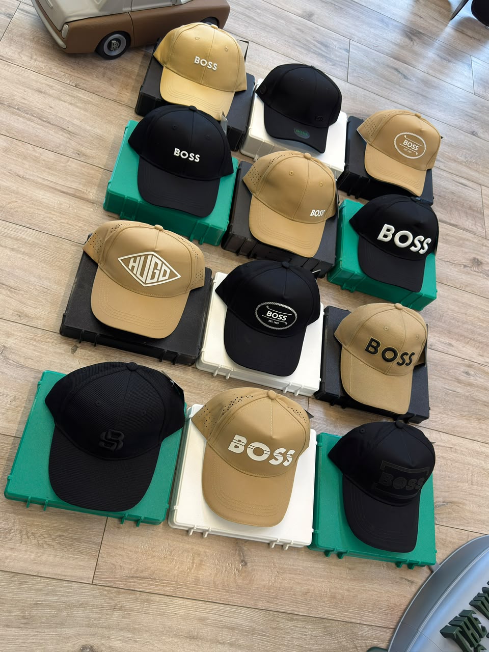 COMBO X12 HUGO BOSS SAND EDITION