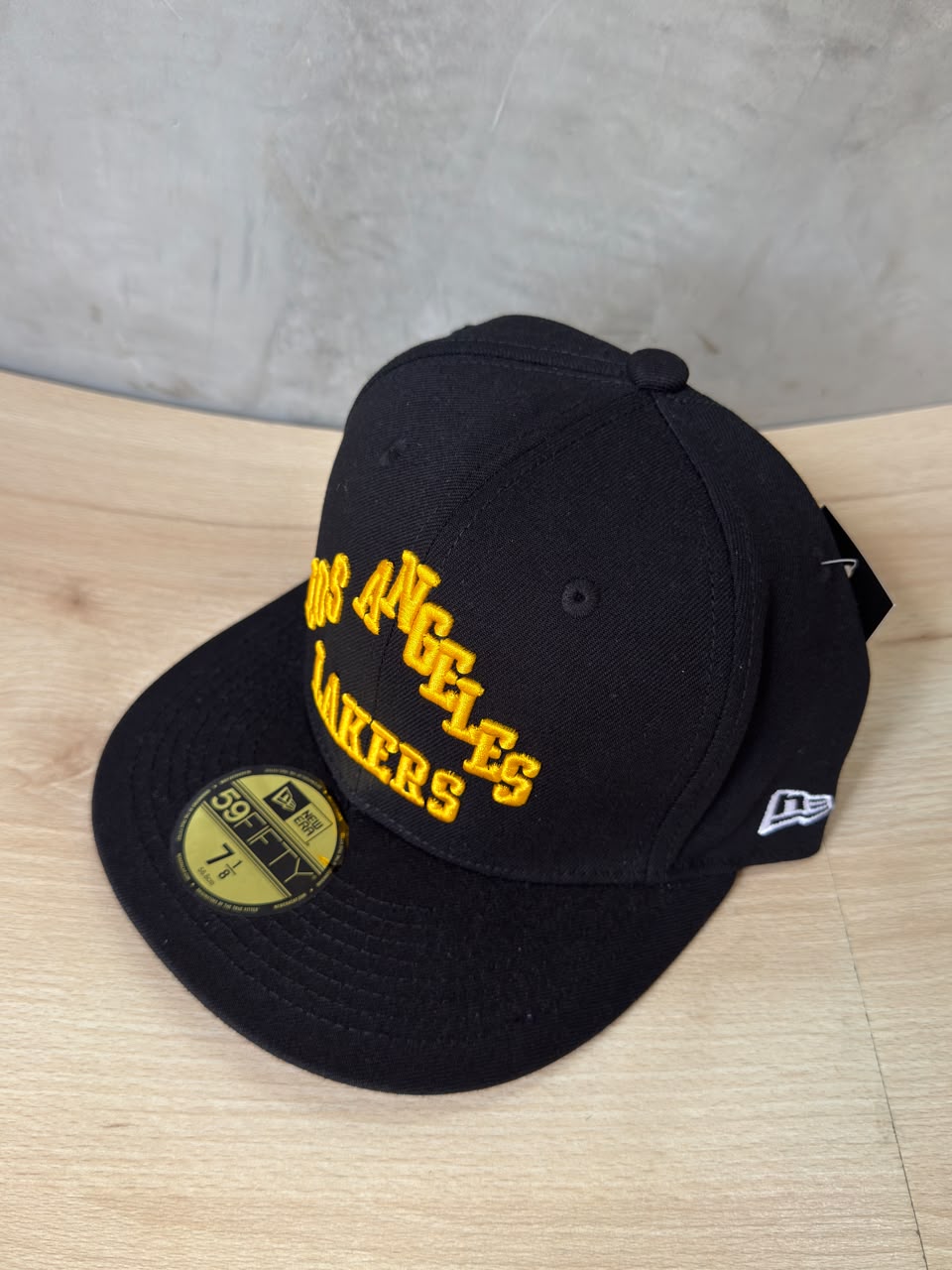 NEW ERA LOS ANGELES GOLD