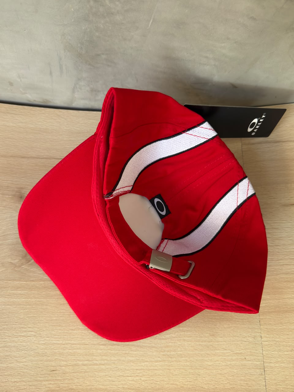OAKLEY ROJA