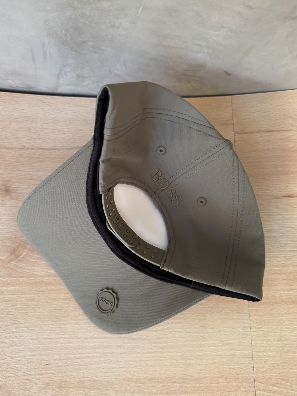 HUGO BOSS ESSENTIAL OLIVO