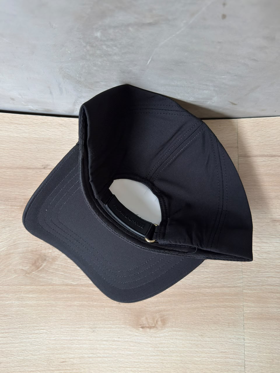 ARMANI NEGRA EXCHANGE