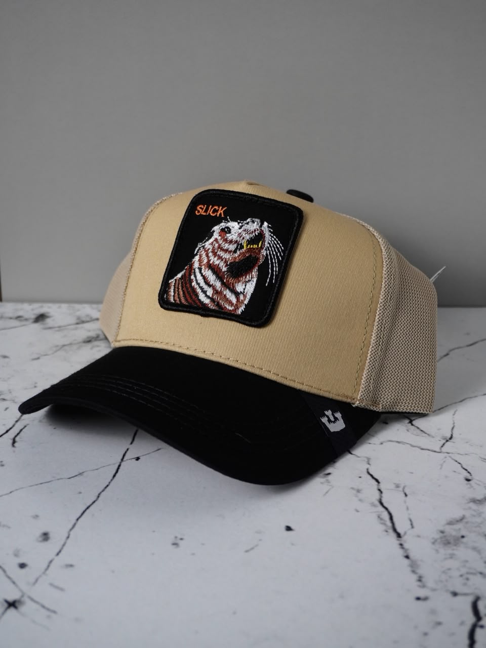 GOORIN BROS SLICK BEIGE-NEGRA