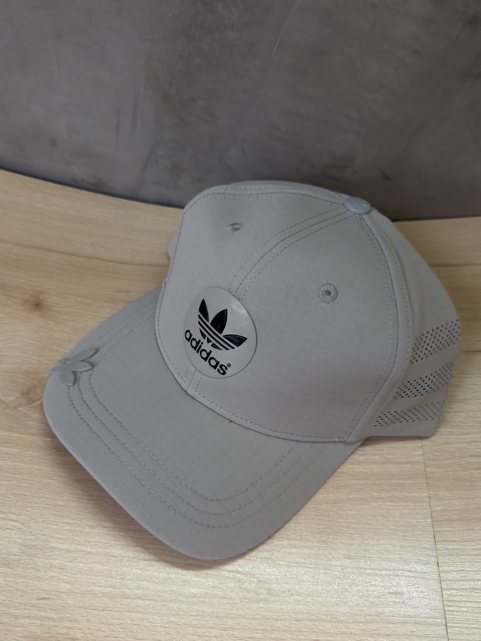 ADIDAS PERFORMANCE LOGO ORIGINALS