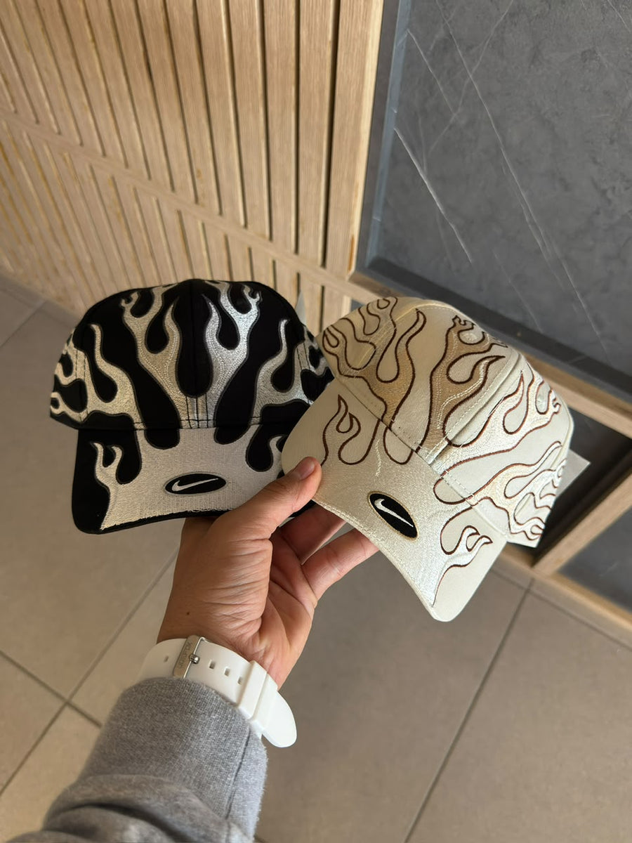 GORRA NIKE RYAN FLAMES