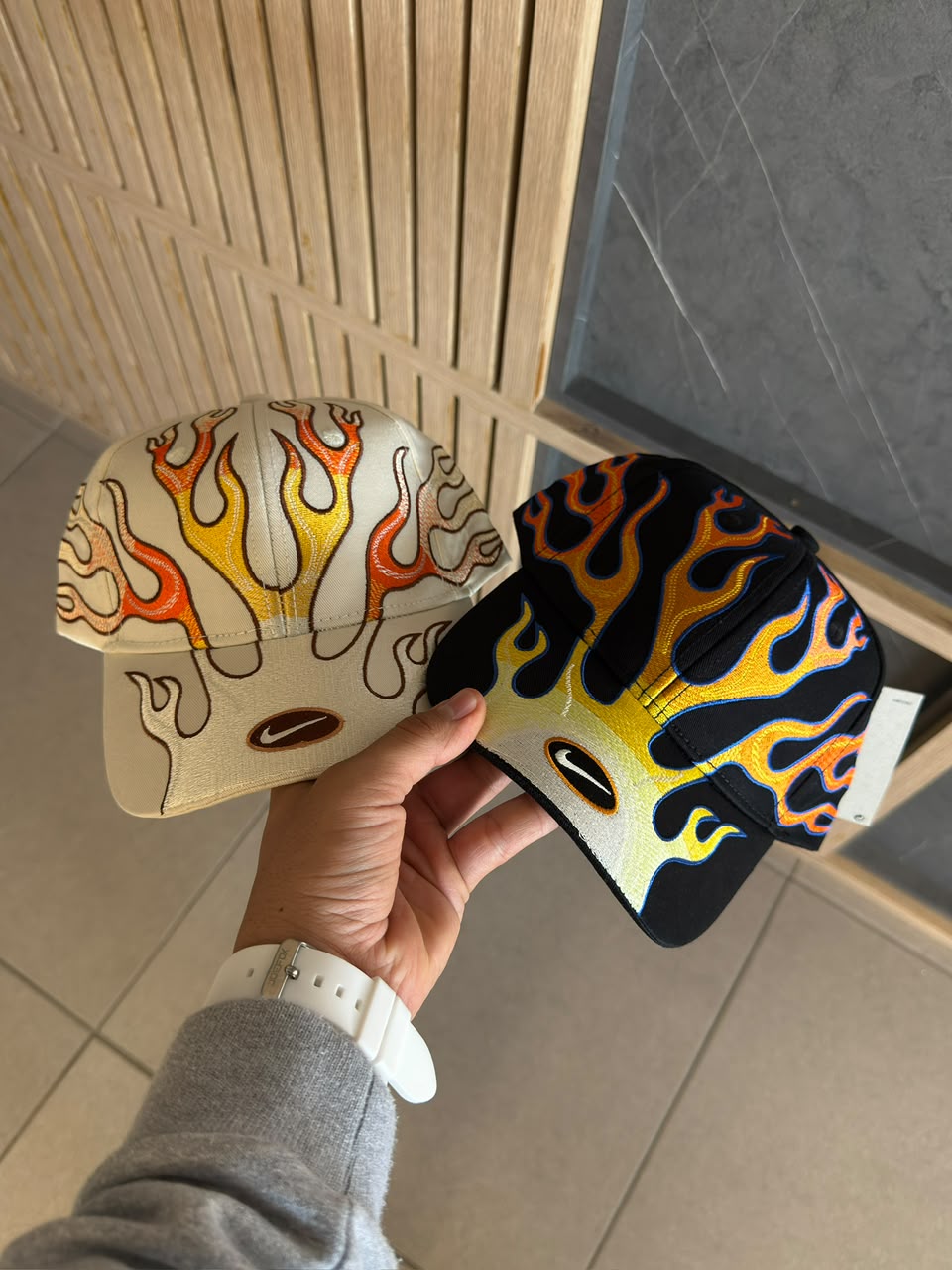 GORRA NIKE RYAN FLAMES