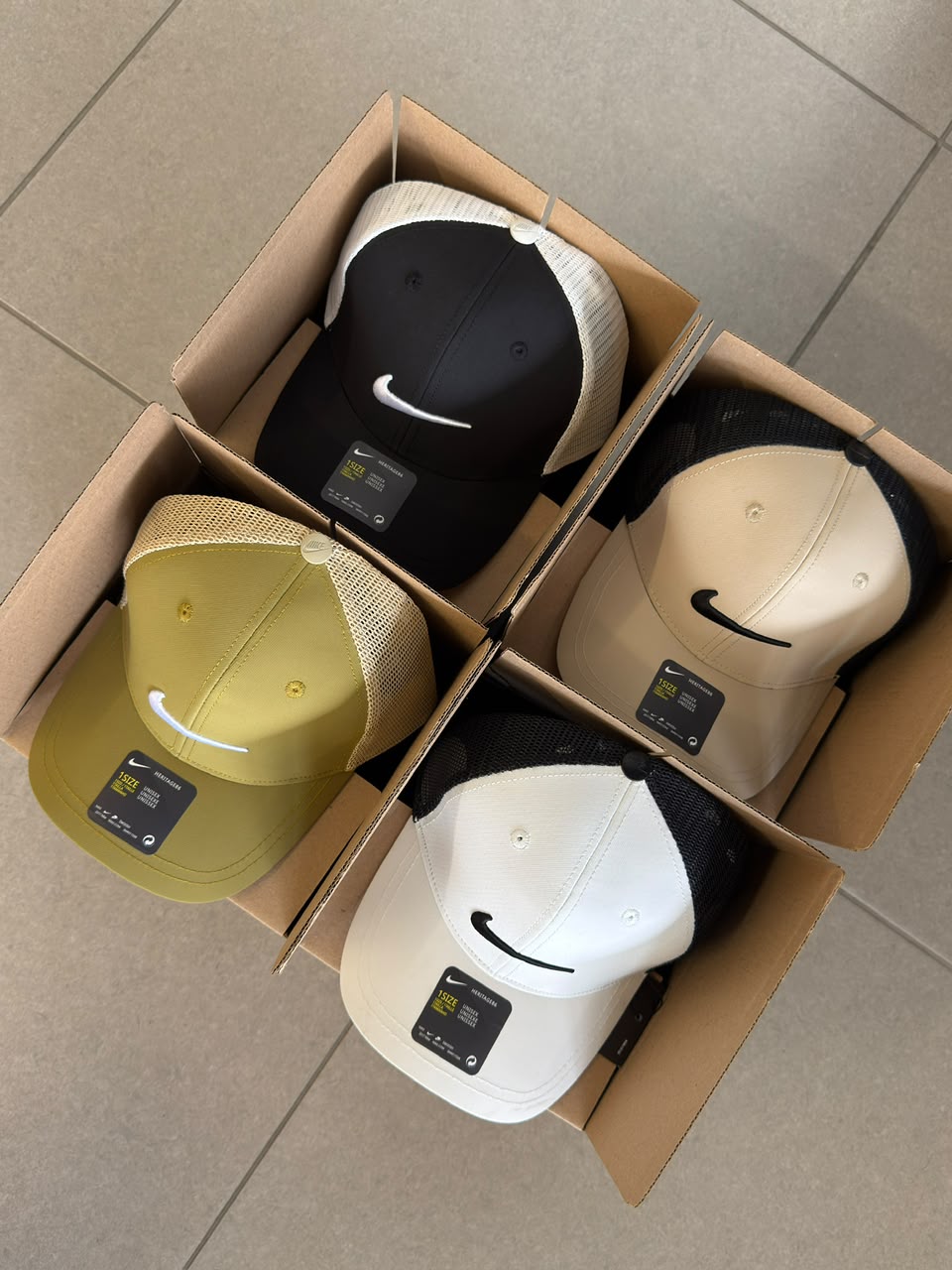 COMBO X4 NIKE DEPORTIVO EDICIÓN